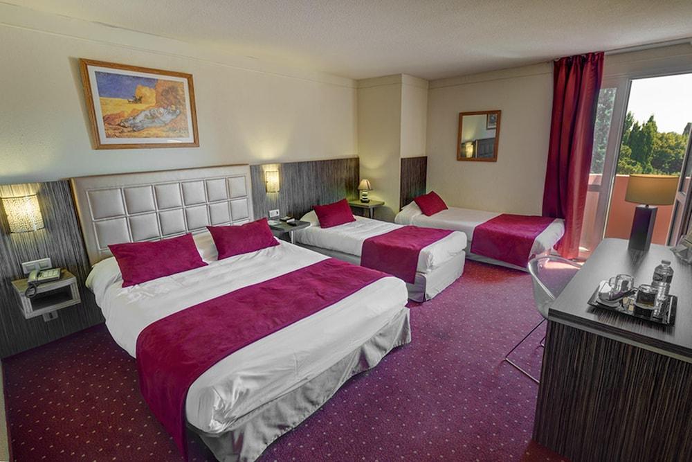Hotel Atrium Arles Centre Bagian luar foto