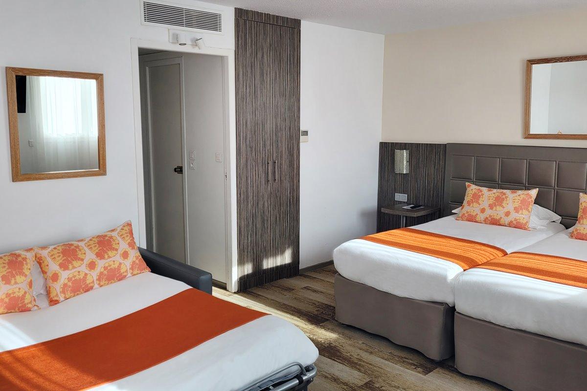 Hotel Atrium Arles Centre Bagian luar foto