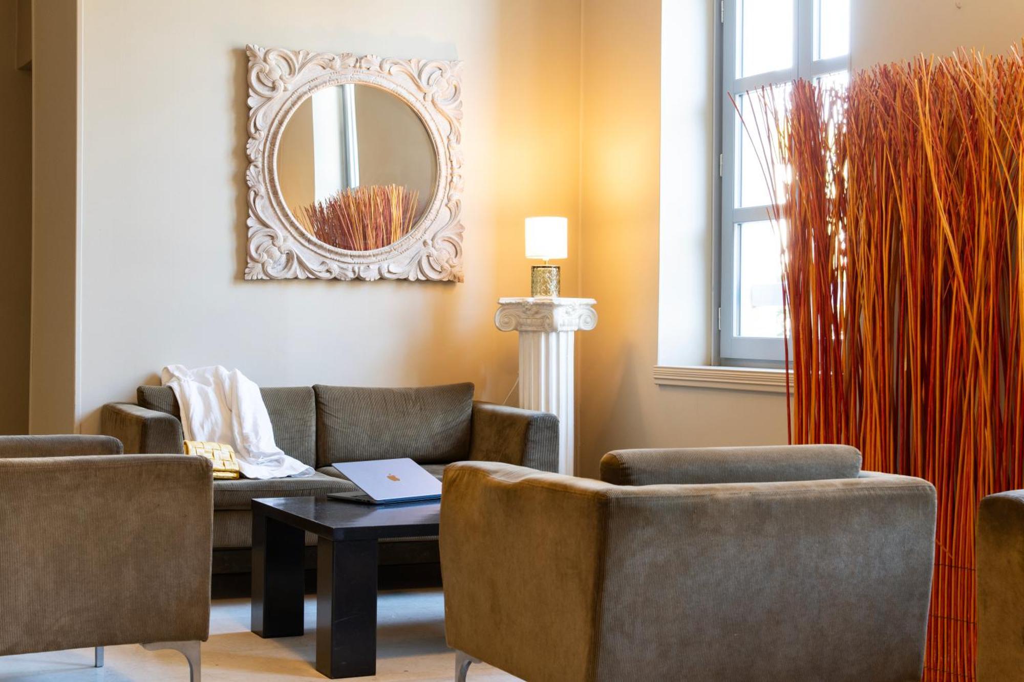 Hotel Atrium Arles Centre Bagian luar foto