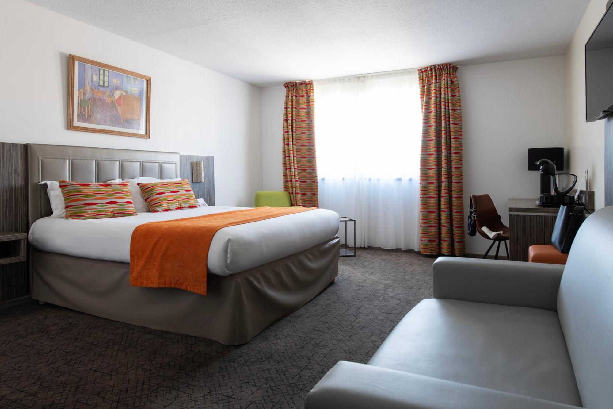 Hotel Atrium Arles Centre Bagian luar foto