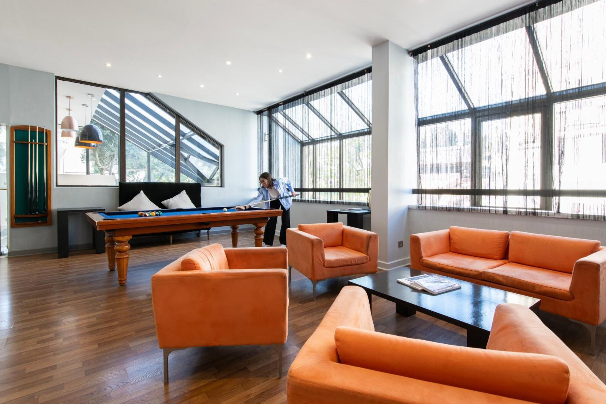 Hotel Atrium Arles Centre Bagian luar foto
